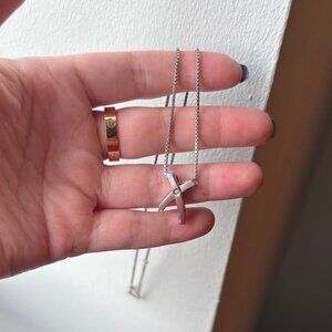 Vintage Cross Pendant Necklace Sterling Silver .925 with 16-18" Box Link Chain